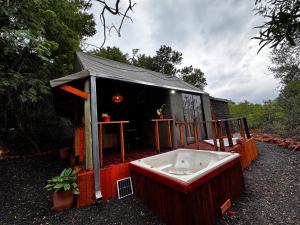 Mountain Spa Lodge luxury tent resort