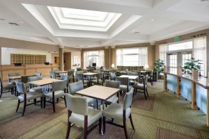 La Quinta by Wyndham Haywood Mall-Near Greenville Downtown