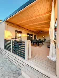 Latan House
