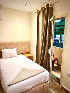 Farasha Pyramids Apartment