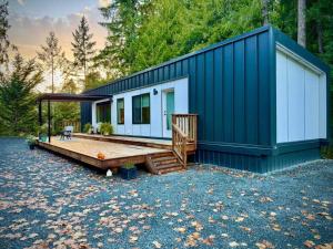 Island Coastal Retreat