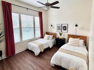 The Harmony Suite Near UF Shands & Downtown