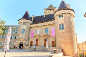 2- Appartement climatisé dans le centre historique d Aubenas