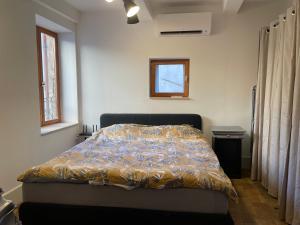 2- Appartement climatisé dans le centre historique d Aubenas