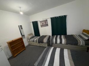 Comfortable Triple Room near manchester city center