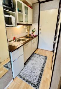 Studio face aux thermes