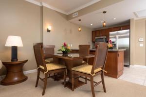 KBM Resorts FREE CAR Honua Kai Konea Mountain view 1-Bedroom Condo with Easy Access to Beach HKK-424
