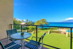 KBM Resorts FREE CAR Napili Point Stunning Ocean view Gorgeous 2-Bedroom Condo NAP-C42