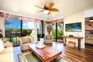 KBM Resorts FREE CAR Napili Point Oceanfront Stunning 1-Bedroom Villa Turtle views NAP-A25