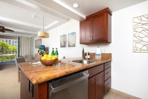 KBM Resorts FREE CAR The Whaler Ocean view Recently Updated Studio Stunning views WH2-661