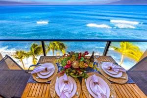 KBM Resorts FREE CAR Mahana Oceanfront 1-Bedroom Penthouse with Gorgeous Sunsets MAH-1006