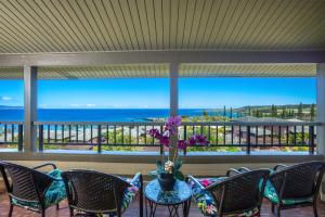 KBM Resorts FREE CAR Kapalua Ridge Villas Oceanfront 2-Bedroom Condo with Expansive Lanai and Breathtaking views KRV-1622