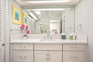 Maui Kaanapali Villas 2 Free Rental Cars KBM Resorts 2 Units 2 Bedrooms ML-1143