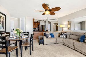 KBM Resorts FREE CAR Kaanapali Shores Ocean view 2-Bedroom Condo Recently Remodeled Includes Beach Gear KS-815