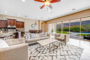 South Mountain-view home with private pool & Ping-Pong - near hiking trails