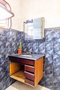 Ubatuba casa -70 metros da praia