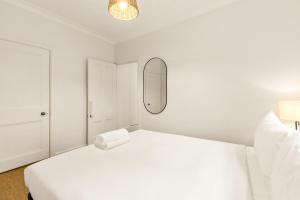 3BR Woollahra Family Stay with Parking