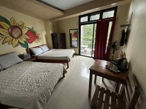 North 27 Hill Transient Rooms near Microtel Inn and Victory Liner Baguio
