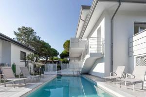 Apartment with Pool in Bibione 45641