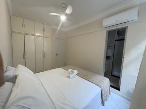 Apto amplo perto Porto da Barra