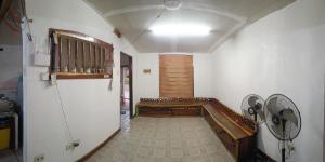 Phielle In-Home Calayo House Rental