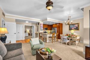 KBM Resorts FREE CAR Kapalua Golf Villa Golf Course view 2-Bedroom Condo KGV-14T6