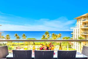 KBM Resorts FREE CAR 5th-floor 3BR3BA with ocean and Molokai views Honua Kai Hokulani 3-Bedroom Condo Beautifully Upgraded HKH-529