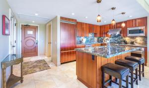 KBM Resorts FREE CAR Honua Kai Hokulani Ocean view 3-Bedroom Condo Perfect for Families HKH-603