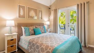 Parrot Perch by AvantStay Old Town Key West w Shared Pool Month-Long Stays Only