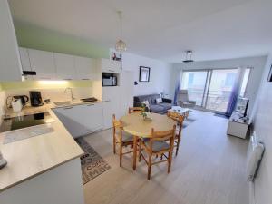 Appartement moderne, parking - 4 pers. - FR-1-92-959