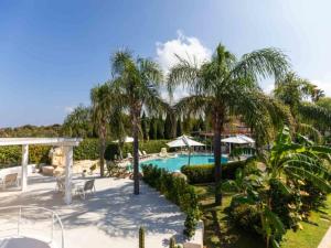 Studio for couples in Capo Vaticano with pool