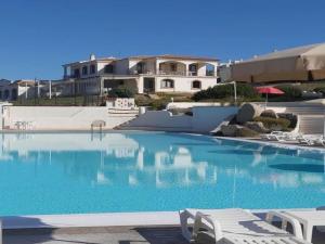 Apartment with sea view and great roof terrace
