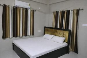 Arti Homestay -2Bhk fully furnished Flat in Apartment