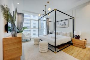 Free housekeeping visits during your stay - StayShort - Sophisticated 4BR Duplex Penthouse with Stunning Sky Views