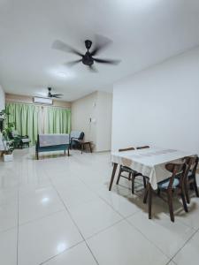 DY Home Suite Palm Garden