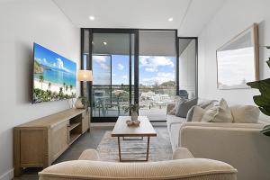 Bright 1-Bedroom Escape with Private BBQ