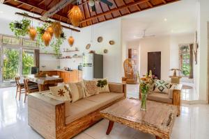 Villa 3bdrm Sanur 800 m ocean