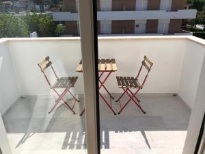 RS306 - Marcelli, monolocale in centro con parcheggio
