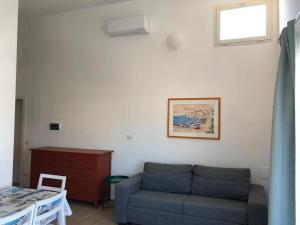 RS306 - Marcelli, monolocale in centro con parcheggio