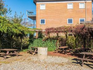4 person holiday home on a holiday park in Hejls