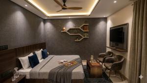 Hotel Grand Bloom Near IGI Airport Delhi