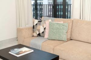 PVH - Azizi Mirage 1 - Tranquil 1 BR - Pool View