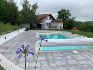 Le cocon Laina Piscine & spa optionnel