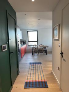 02 Arena, Specious Apartments