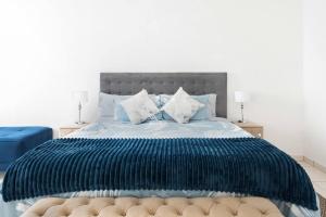Bedfordview Suite 10 Min OR Tambo Eastgate No Load Shedding 2BED WiFi