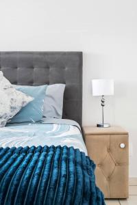 Bedfordview Suite 10 Min OR Tambo Eastgate No Load Shedding 2BED WiFi