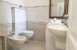 New APT La Caletta, Comfort and Veranda with Sea View