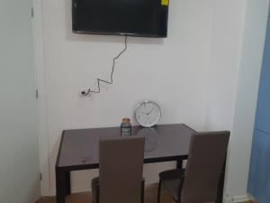 Executive Studio Medreseja AC Lift WifiTV Balcony