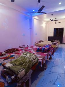 Maa janki paying guest house near Ram mandir
