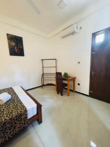 Thara Surf Inn Hiriketiya